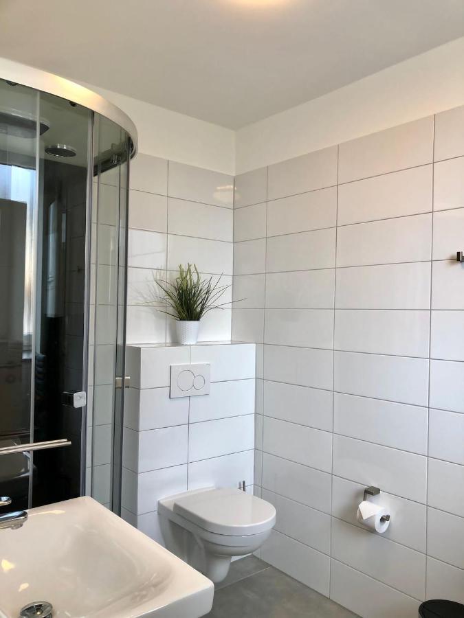 Erdgeschoss-Appartement Mit Seeterasse Ahrensbok Eksteriør bilde