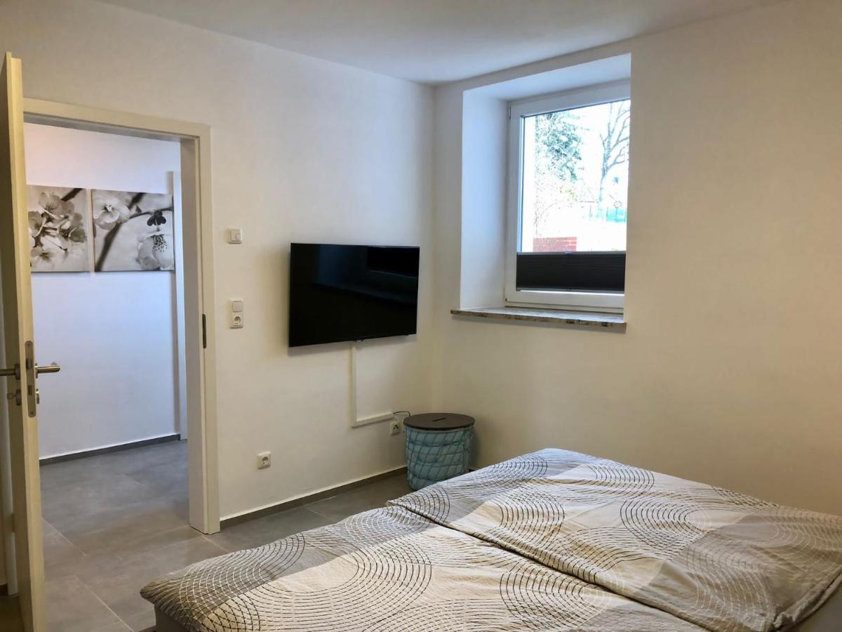 Erdgeschoss-Appartement Mit Seeterasse Ahrensbok Eksteriør bilde